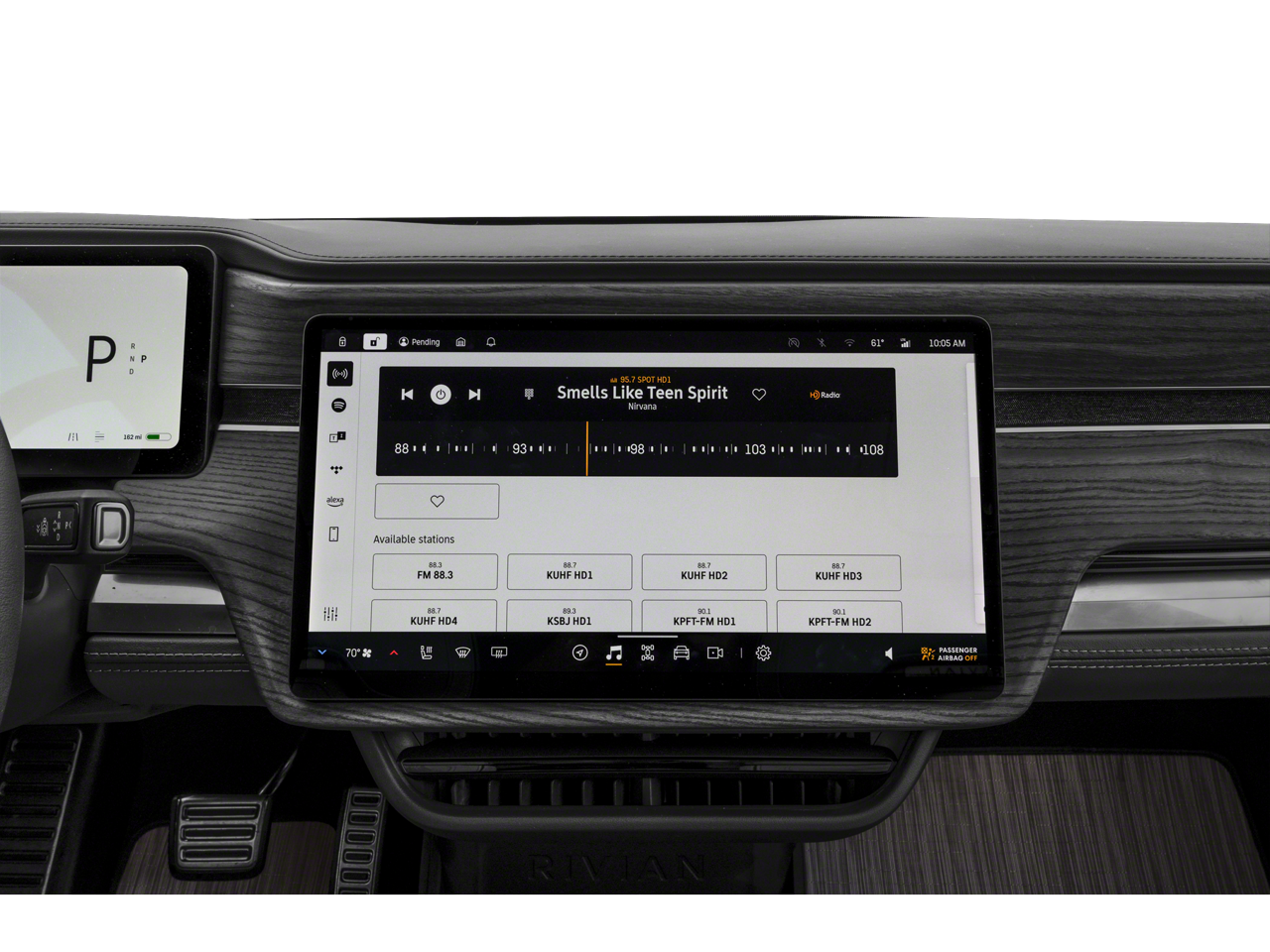 2025 RIVIAN R1S Adventure