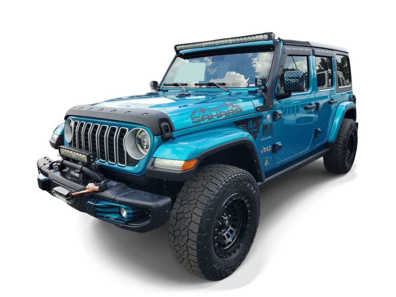2024 Jeep Wrangler Sahara