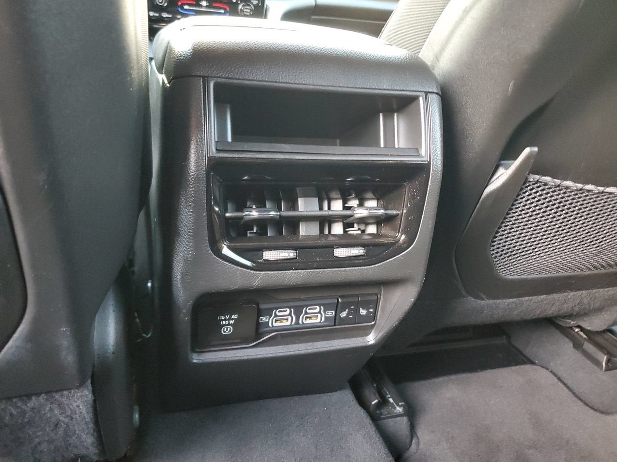 2024 Jeep Grand Cherokee Limited 4x2