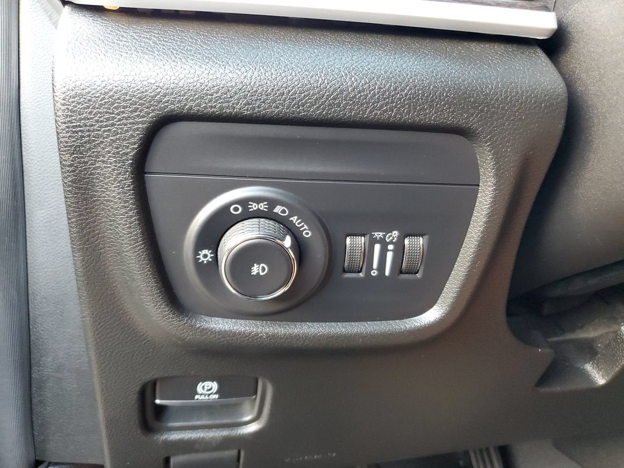 2024 Jeep Grand Cherokee Limited 4x2