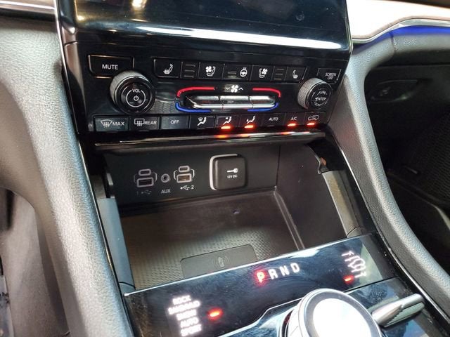 2023 Jeep Grand Cherokee Summit