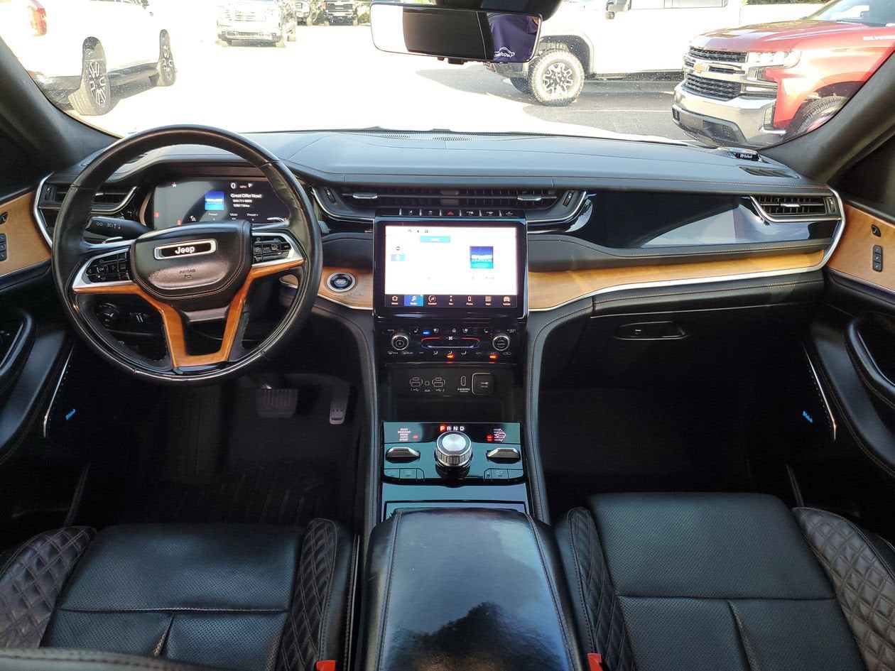2022 Jeep Grand Cherokee Summit Reserve