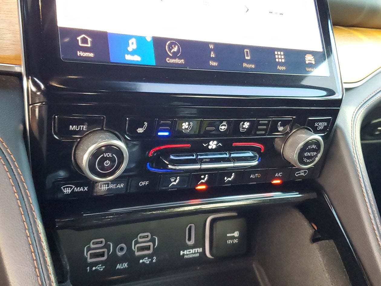 2022 Jeep Grand Cherokee Summit Reserve