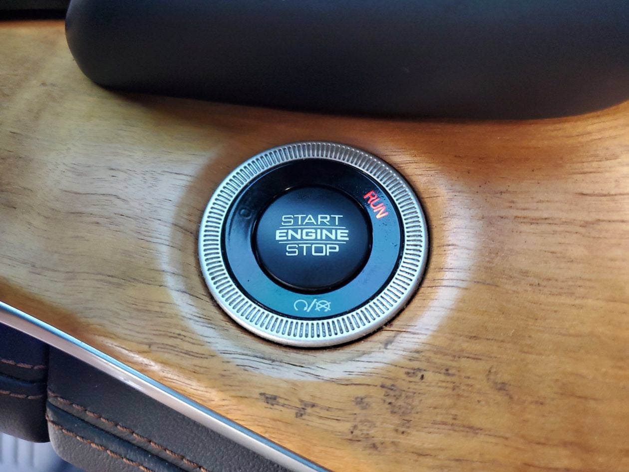 2022 Jeep Grand Cherokee Summit Reserve