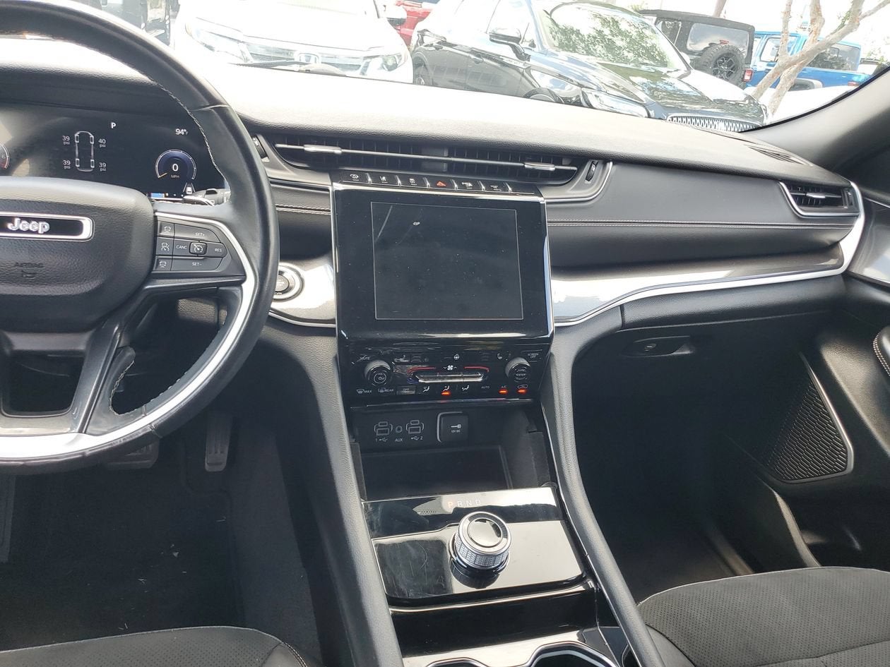 2022 Jeep Grand Cherokee L Altitude