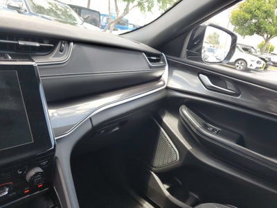 2022 Jeep Grand Cherokee L Altitude