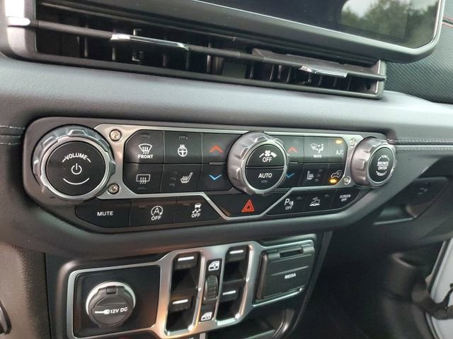 2024 Jeep Wrangler 4-Door Recon 4x4
