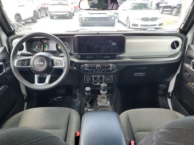 2024 Jeep Wrangler 4xe Sahara