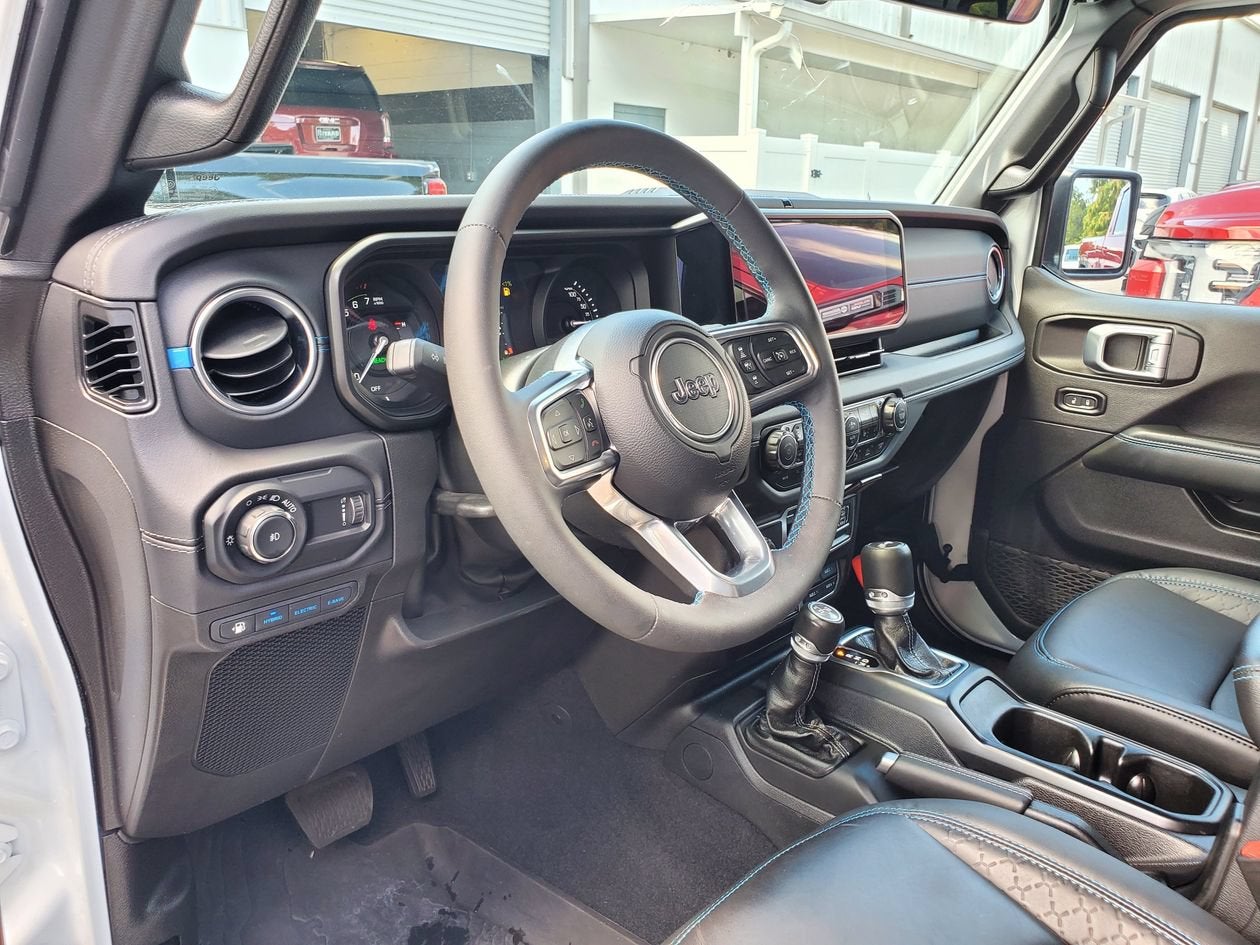 2024 Jeep Wrangler 4xe Summit 4xe