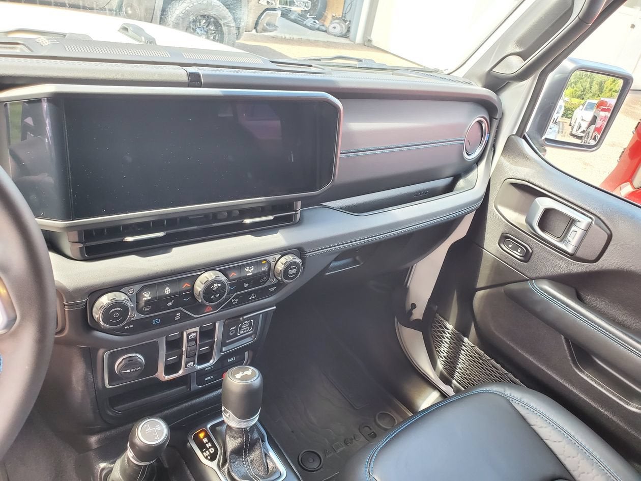2024 Jeep Wrangler 4xe Summit 4xe