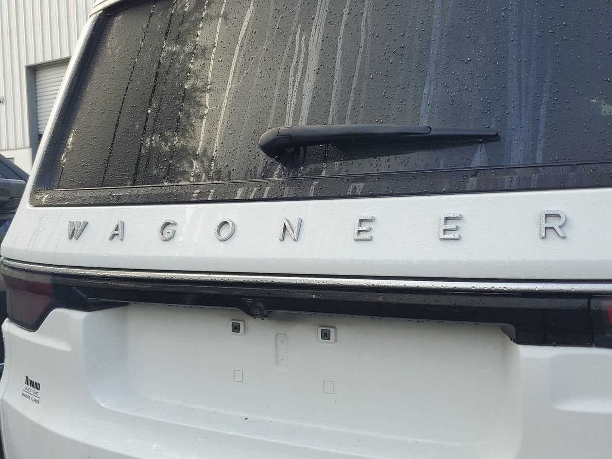 2023 Jeep Wagoneer L Series II