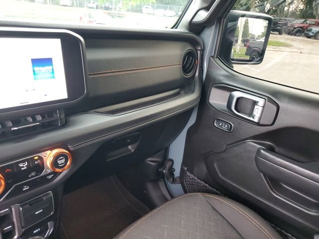 2025 Jeep Gladiator Mojave