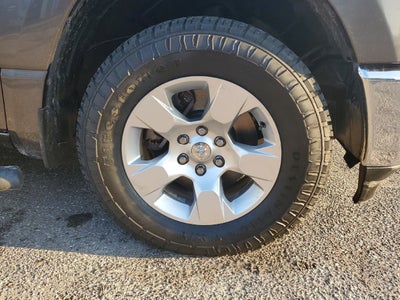 2021 RAM 1500 Big Horn Crew Cab 4x2 5'7" Box