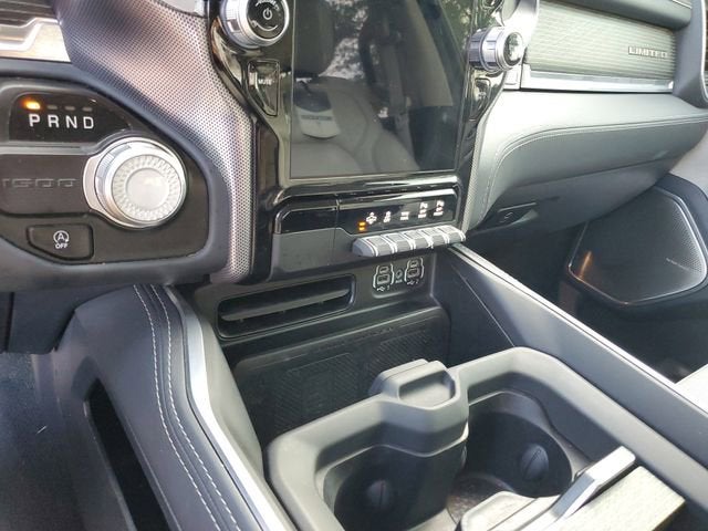 2022 RAM 1500 Limited Crew Cab 4x2 5'7" Box