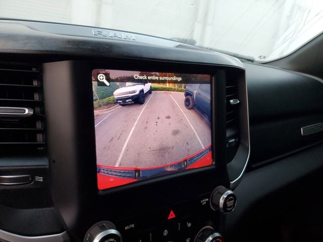 2020 RAM 1500 Big Horn Crew Cab 4x4 5'7" Box