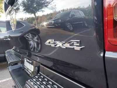 2021 RAM 1500 Limited Crew Cab 4x4 5'7" Box