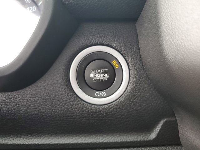 2022 RAM 1500 Laramie Crew Cab 4x4 6'4" Box