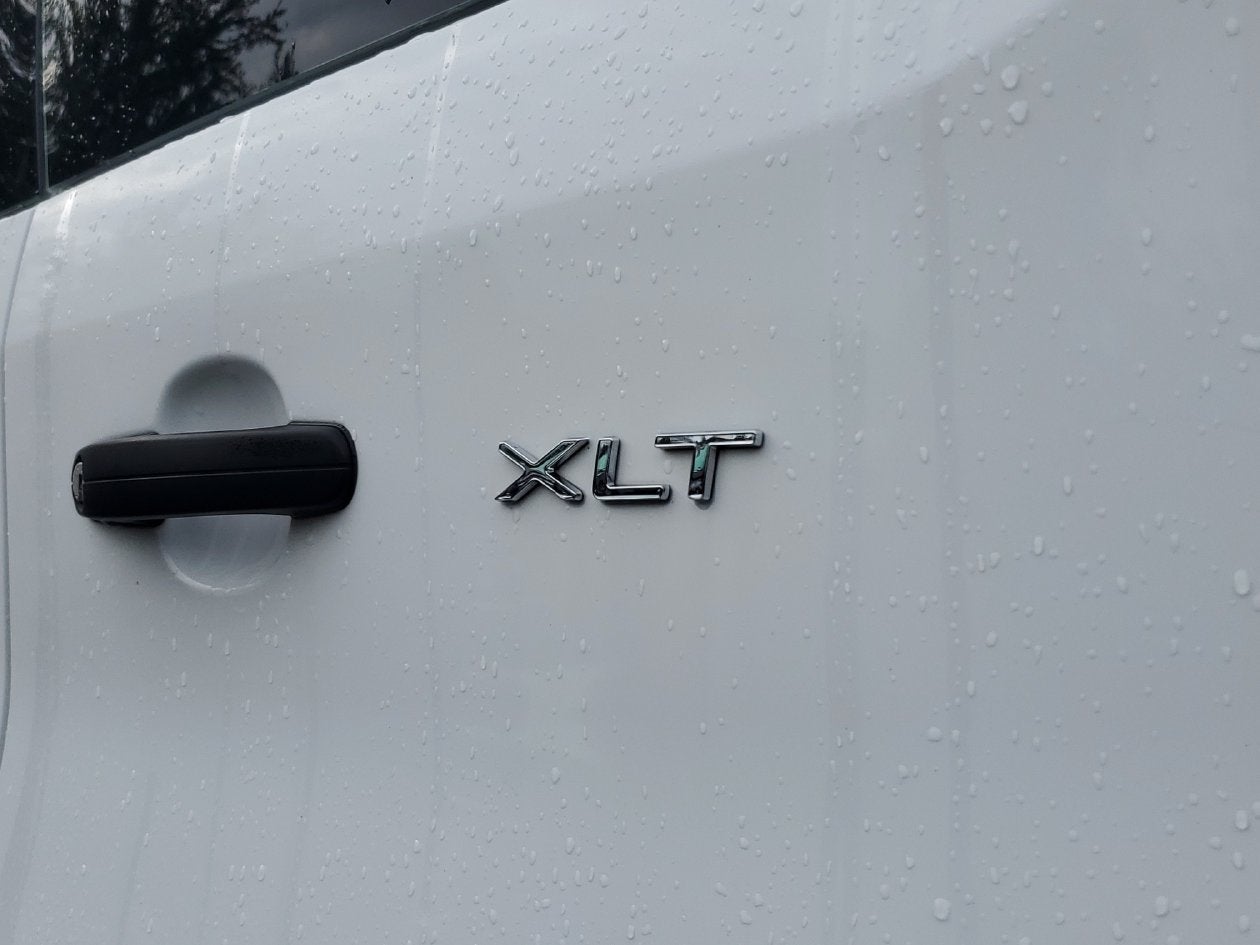 2025 Ford Transit Passenger Wagon XL