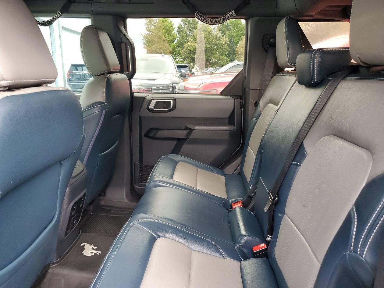 2023 Ford Bronco Base