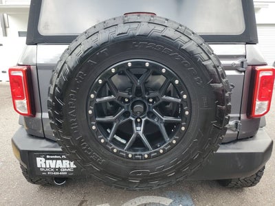 2023 Ford Bronco Base