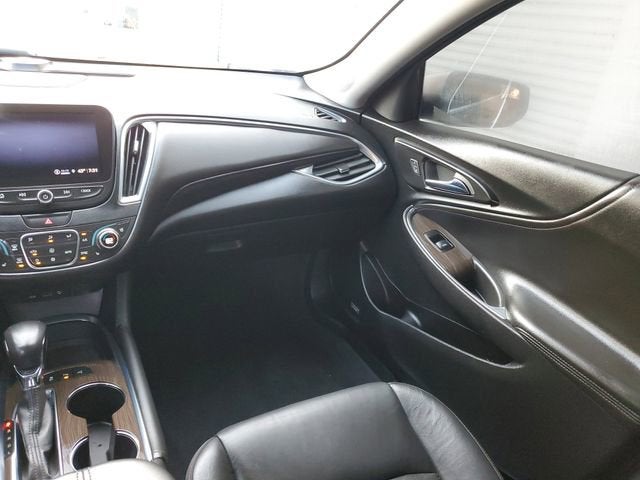 2022 Chevrolet Malibu Premier