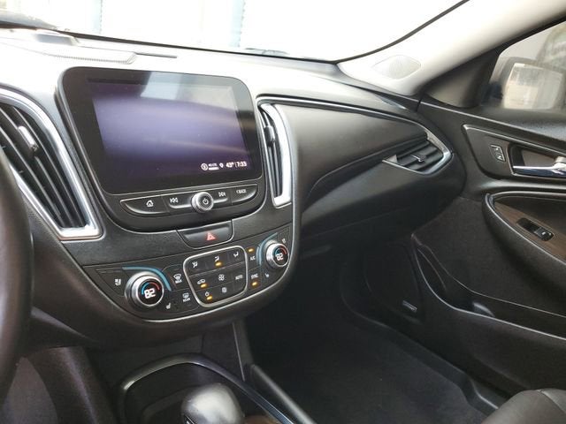 2022 Chevrolet Malibu Premier