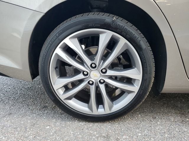 2022 Chevrolet Malibu Premier