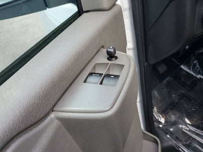 2025 Chevrolet Express Passenger 1LT
