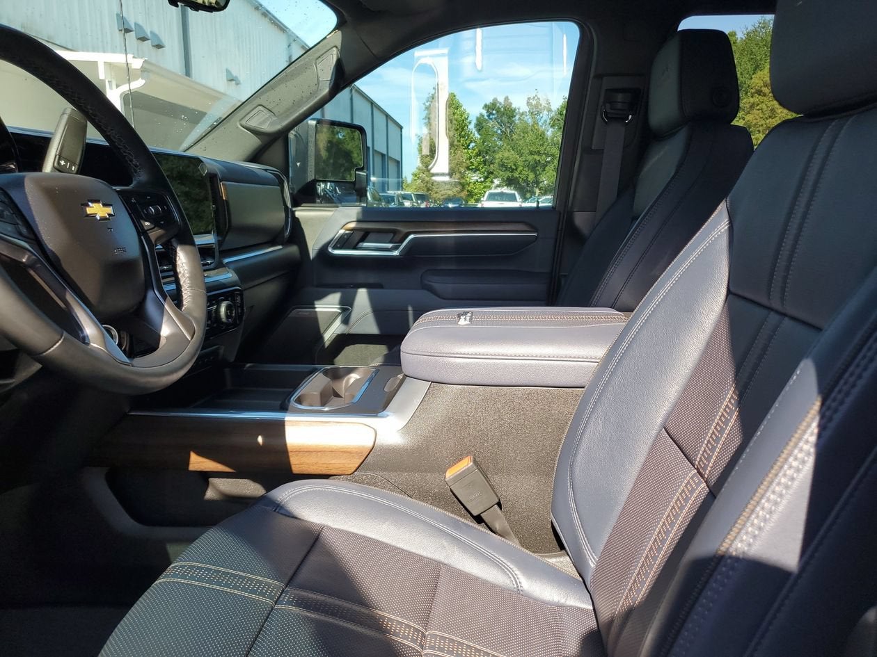 2026 Chevrolet Silverado 3500 HD High Country
