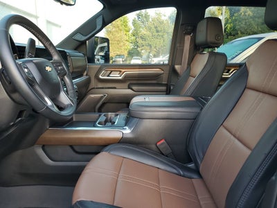 2025 Chevrolet Silverado 3500 HD High Country DRW