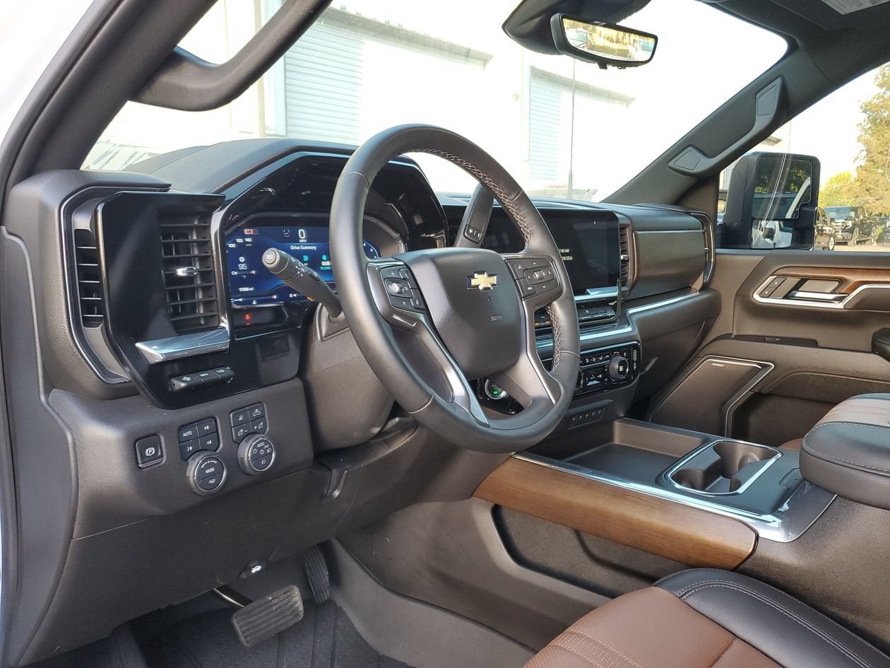 2025 Chevrolet Silverado 3500 HD High Country DRW