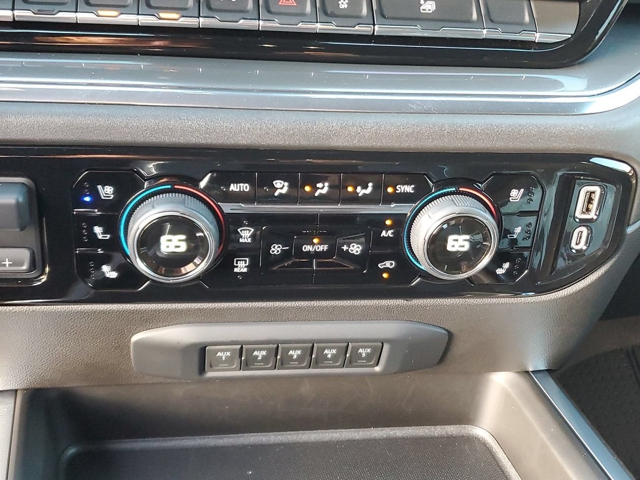 2025 Chevrolet Silverado 3500 HD High Country DRW
