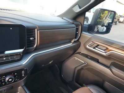 2025 Chevrolet Silverado 3500 HD High Country DRW