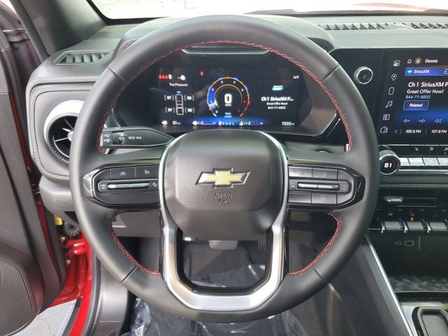 2025 Chevrolet Colorado WT/LT