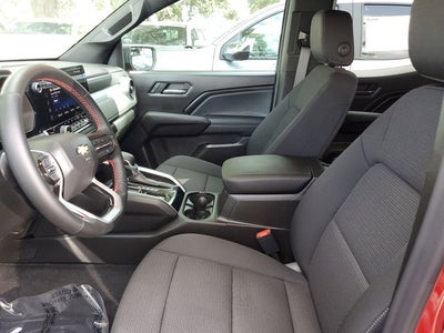 2025 Chevrolet Colorado WT/LT