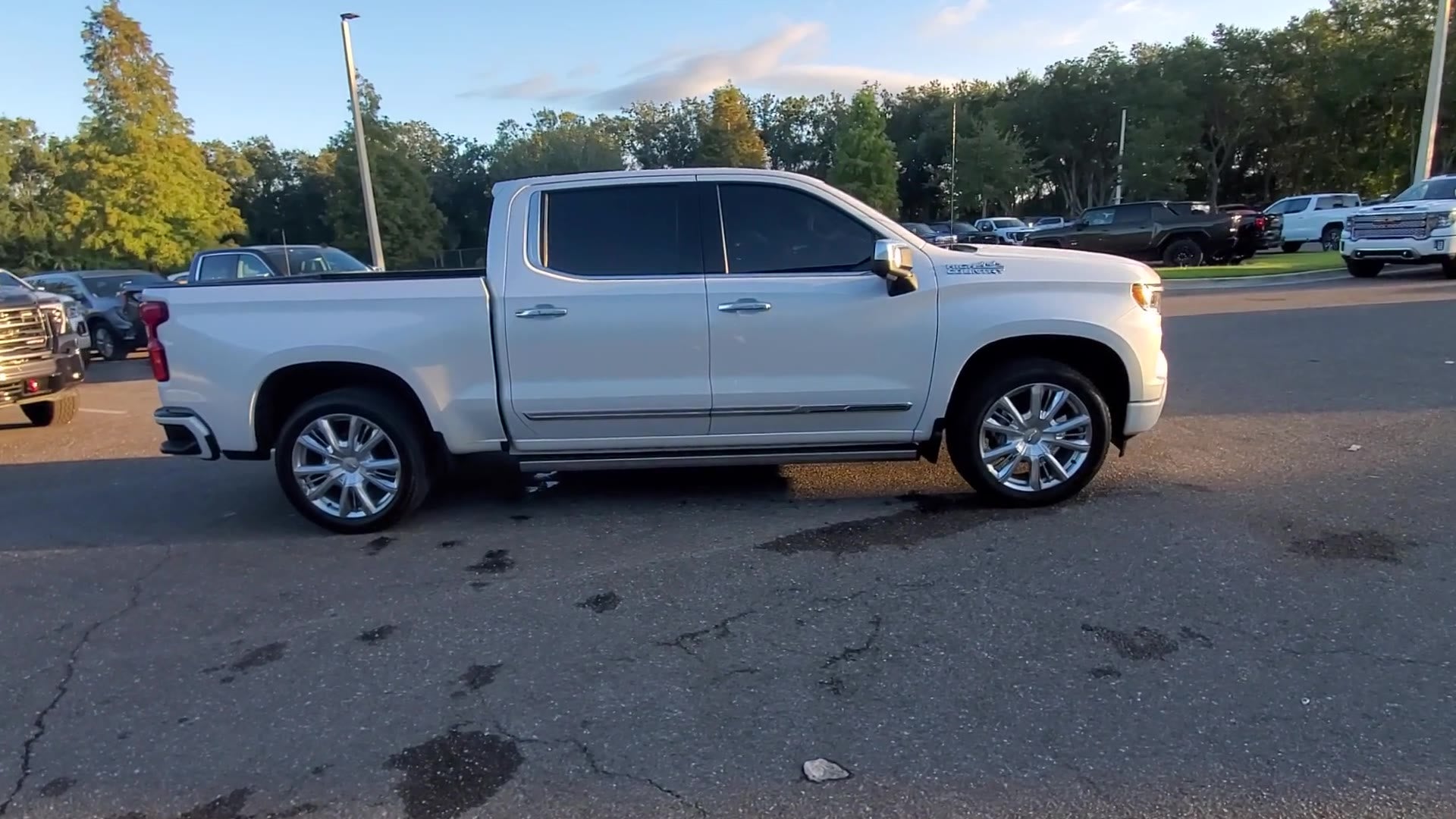 2022 Chevrolet Silverado 1500 High Country