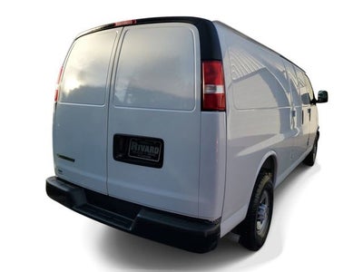 2025 Chevrolet Express Cargo WT
