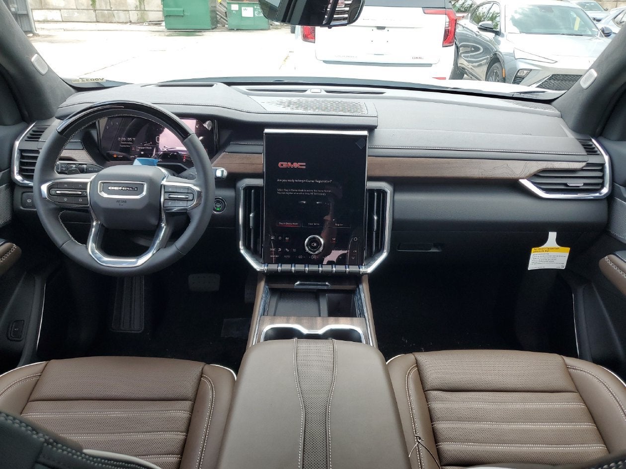 2027 GMC Acadia Denali Ultimate