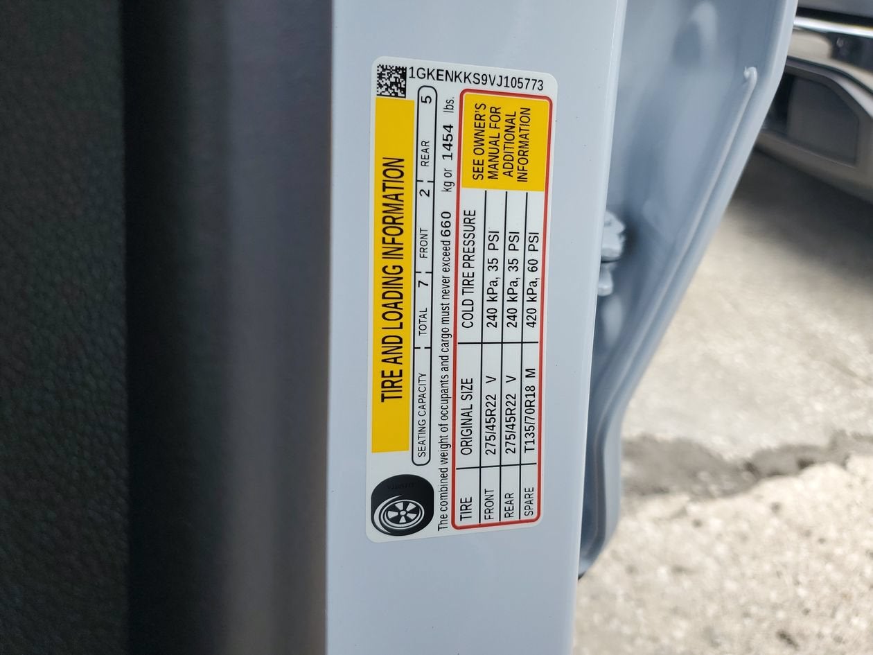2027 GMC Acadia Elevation