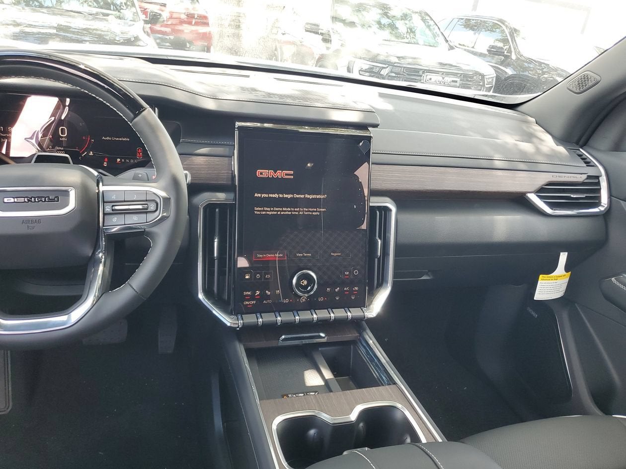 2026 GMC Acadia Denali