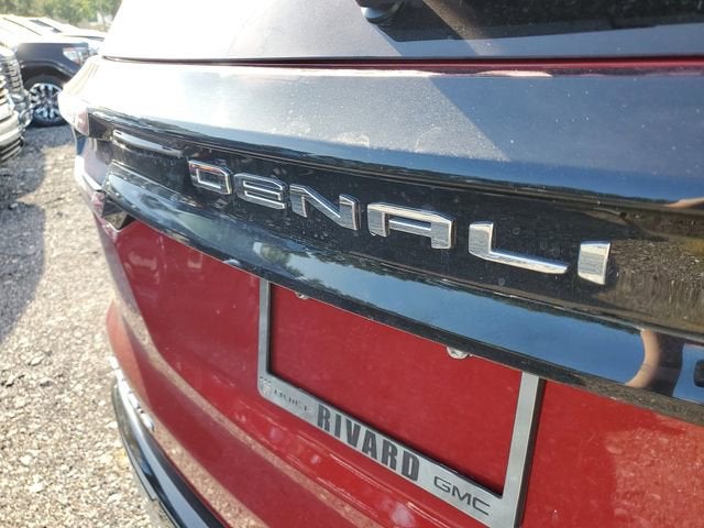 2025 GMC Acadia Denali