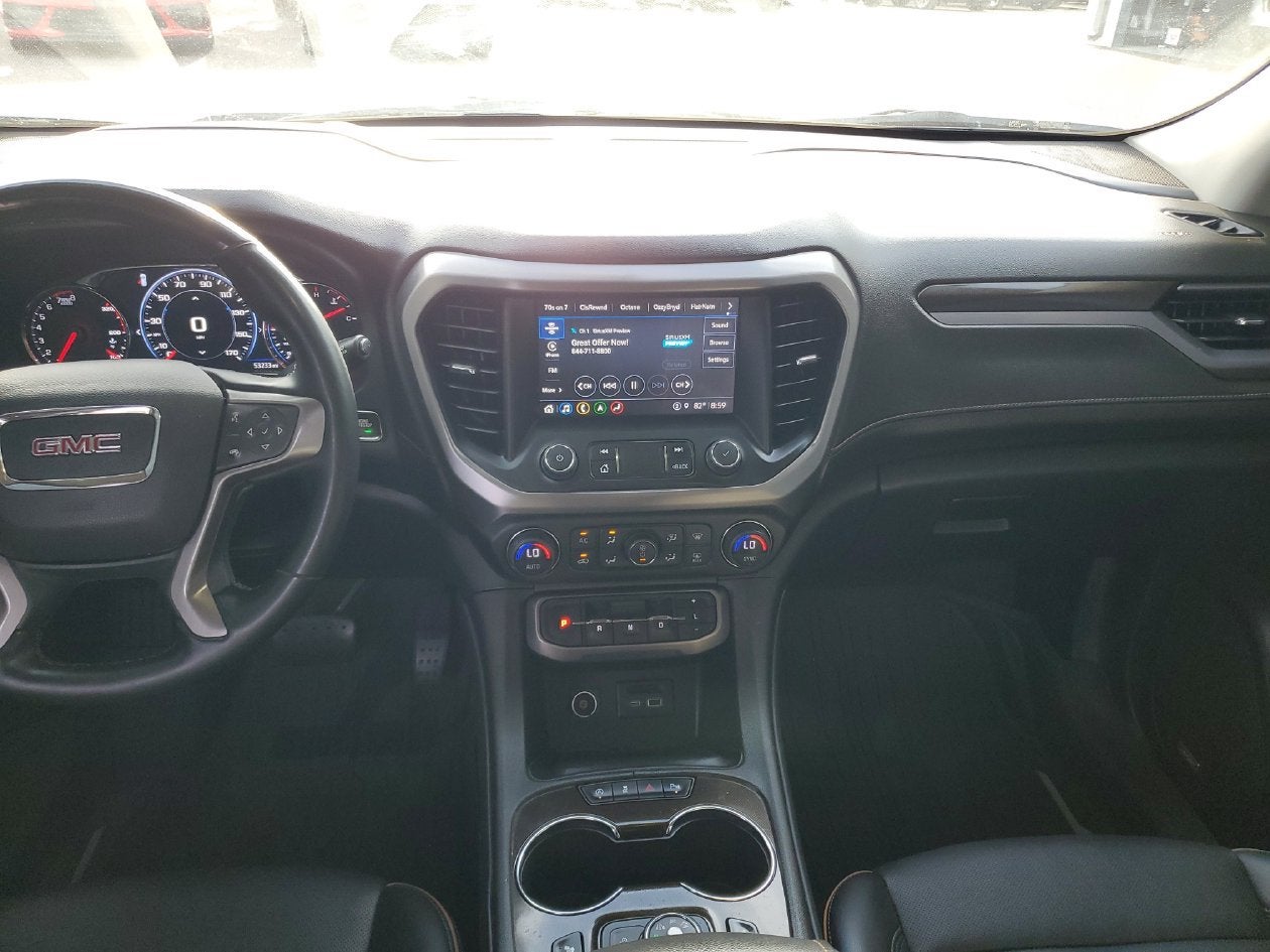 2023 GMC Acadia AT4