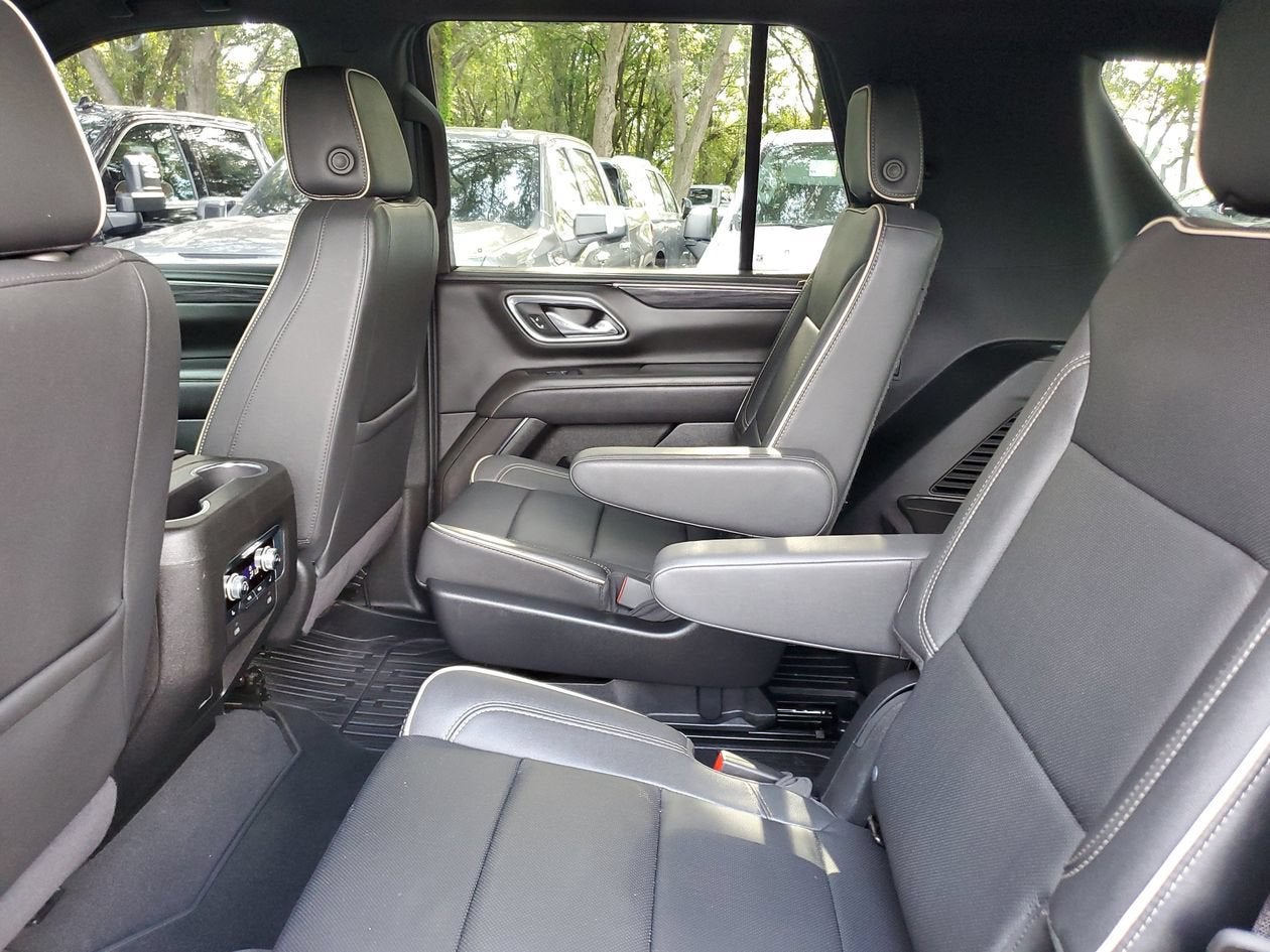 2024 GMC Yukon SLT