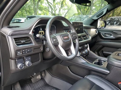 2024 GMC Yukon SLT