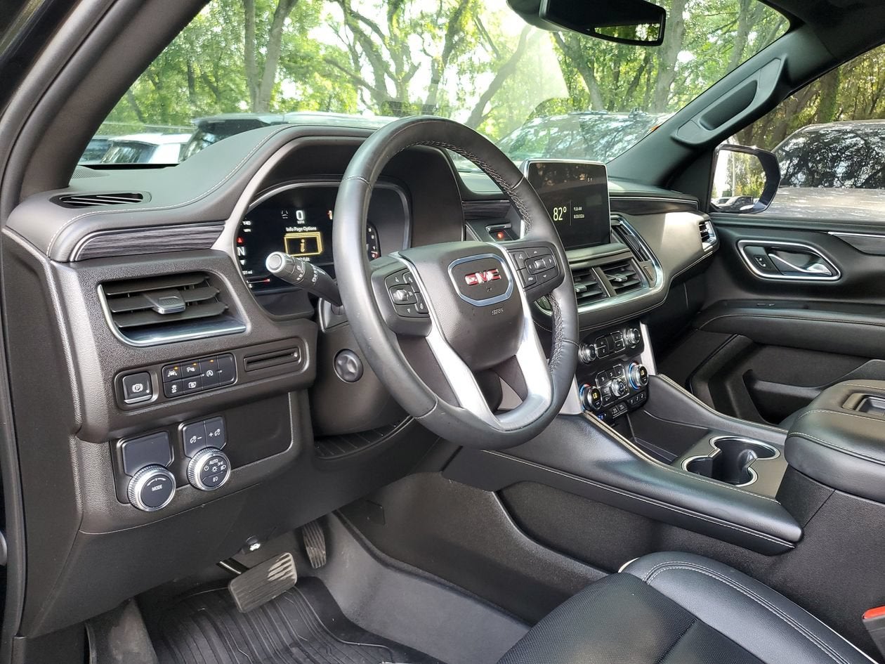2024 GMC Yukon SLT