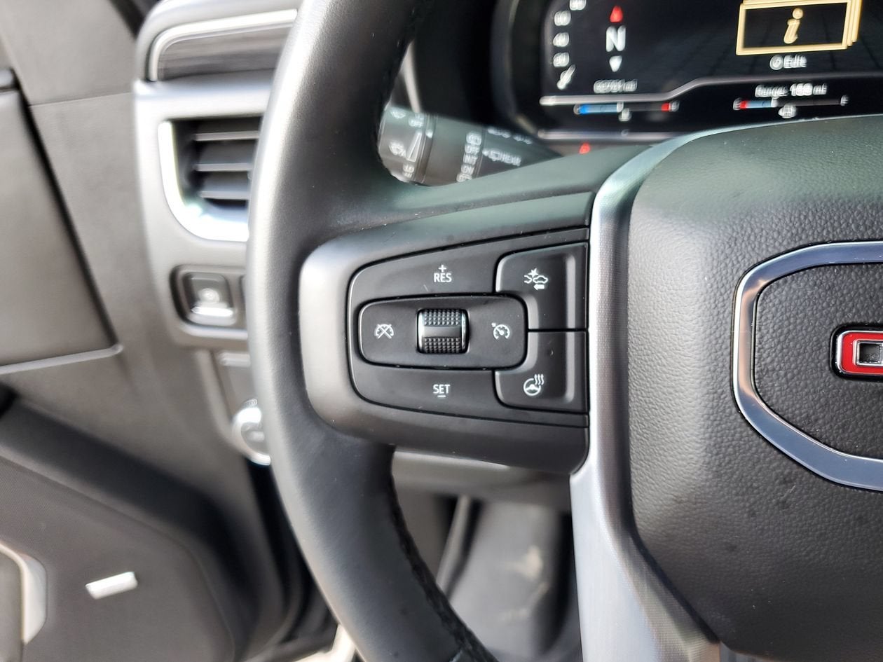 2024 GMC Yukon SLT