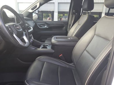 2022 GMC Yukon SLT