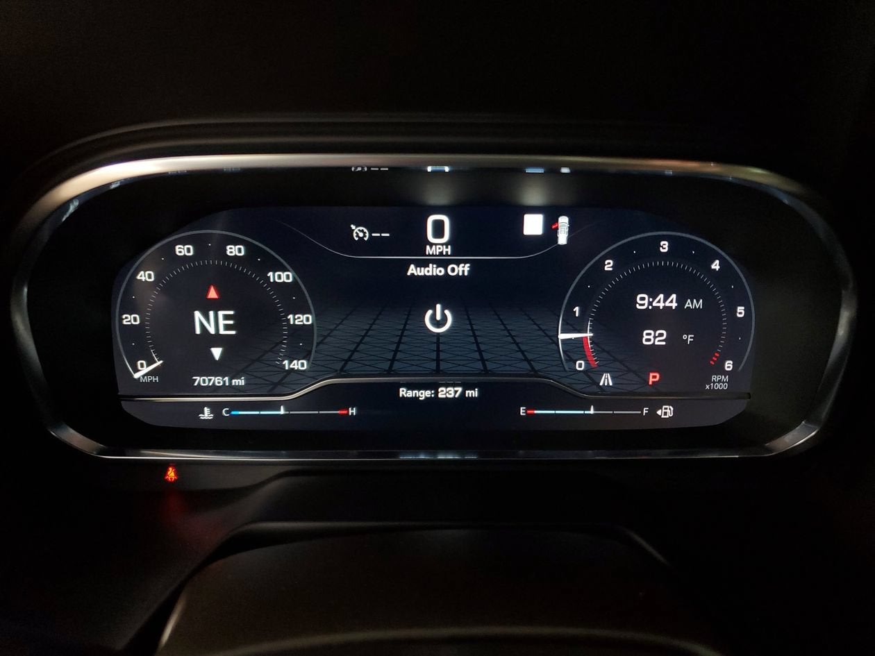 2023 GMC Yukon SLT