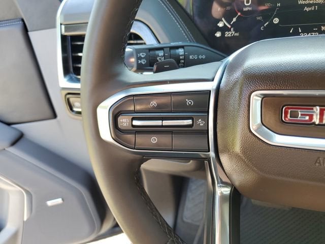 2025 GMC Yukon Elevation