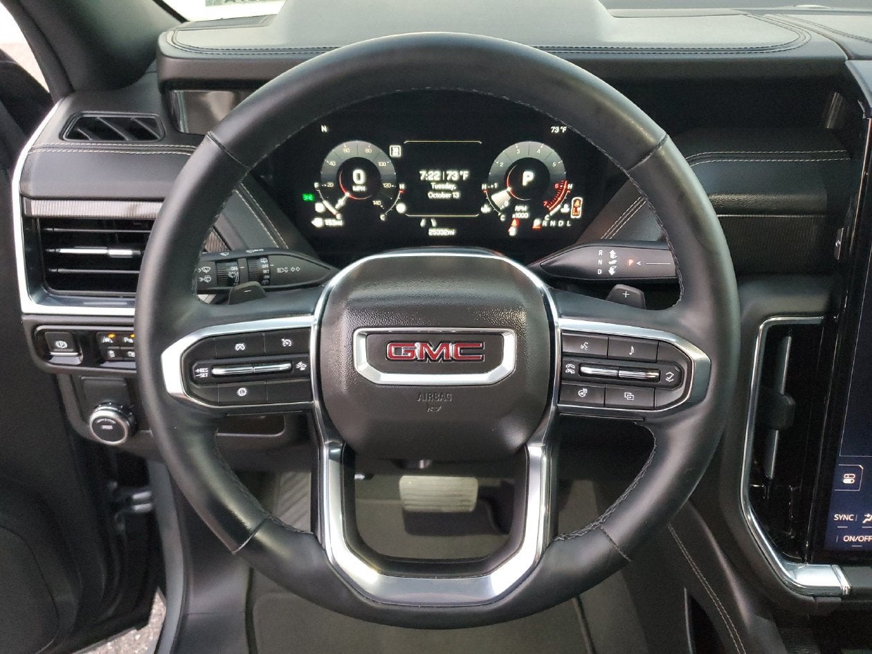 2025 GMC Yukon Elevation
